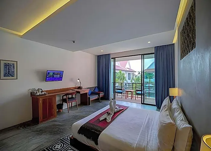 Tanei Angkor And Hotel 4*
