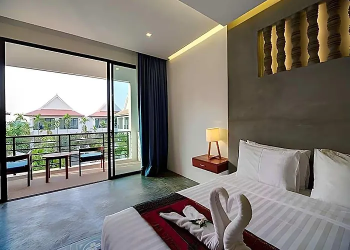 Tanei Angkor And Hotel 4*