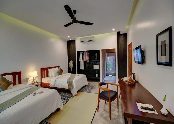 Tanei Angkor And Hotel 4*