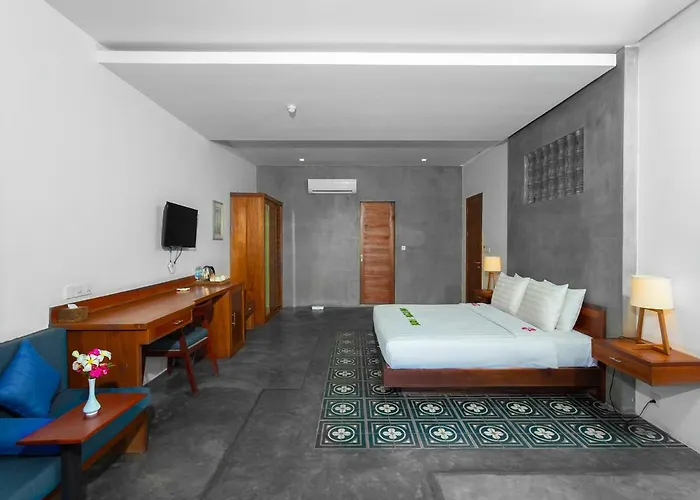 Tanei Angkor And Siem Reap